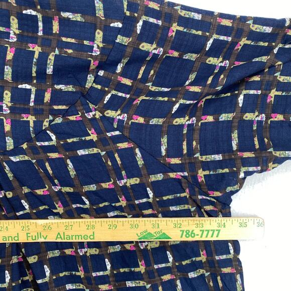 VIRABEL Blouse 3X Plus Peasant Top Check Shirred Split Neck Short Sleeve Blue - Picture 9 of 11